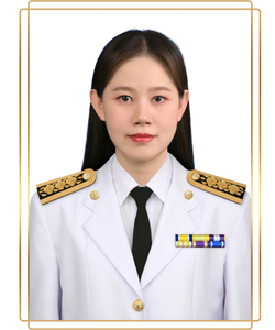 นางสาวชมพูนุช  จันทร์เพ็ญ