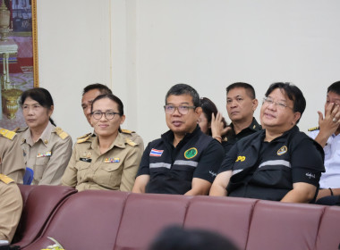 สหกรณ์จังหวัดอุทัยธานี ร่วมเปิดกิจกรรม "ไทยช่วยไทย ลดภาระ ... พารามิเตอร์รูปภาพ 1