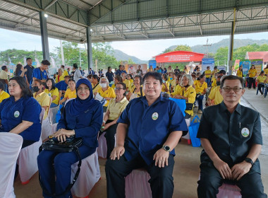 สหกรณ์จังหวัดอุทัยธานี ร่วมจัด “คลินิกเกษตรเคลื่อนที่ฯ” ... พารามิเตอร์รูปภาพ 3