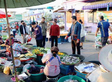 เยี่ยมชมตลาดเช้าจังหวัดอุทัยธานี พารามิเตอร์รูปภาพ 16