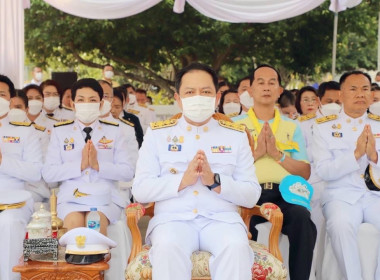 พิธีวันพระบาทสมเด็จพระพุทธยอดฟ้าจุฬาโลกมหาราช ... พารามิเตอร์รูปภาพ 6