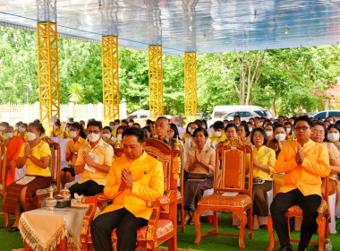 พิธีเจริญพระพุทธมนต์เฉลิมพระเกียรติพระบาทสมเด็จพระเจ้าอยู่หัว สมเด็จพระนางเจ้าสิริกิติ์ฯ ... พารามิเตอร์รูปภาพ 5